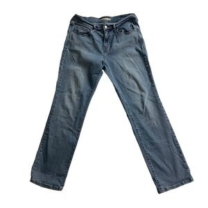 Levi’s Women’s 505 Straight Leg Jeans Sz 8 / 29